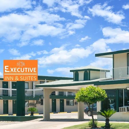 Executive Inn & Kitchenette Suites-Eagle Pass Ngoại thất bức ảnh