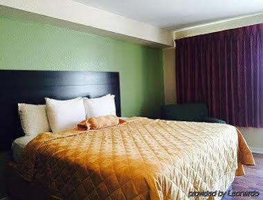 Executive Inn & Kitchenette Suites-Eagle Pass Ngoại thất bức ảnh