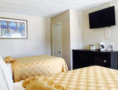 Executive Inn & Kitchenette Suites-Eagle Pass Ngoại thất bức ảnh